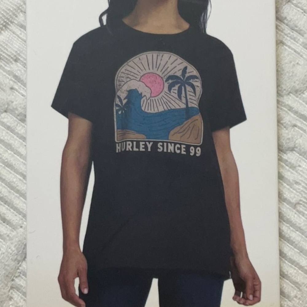 Hurley Black Surf Graphic Tee with Teal and Pink Accent - Women's Small. NWT